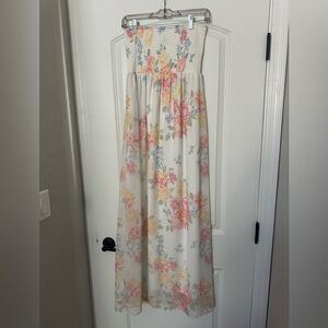 Beautiful Floral Dress with White and Pink Flowers